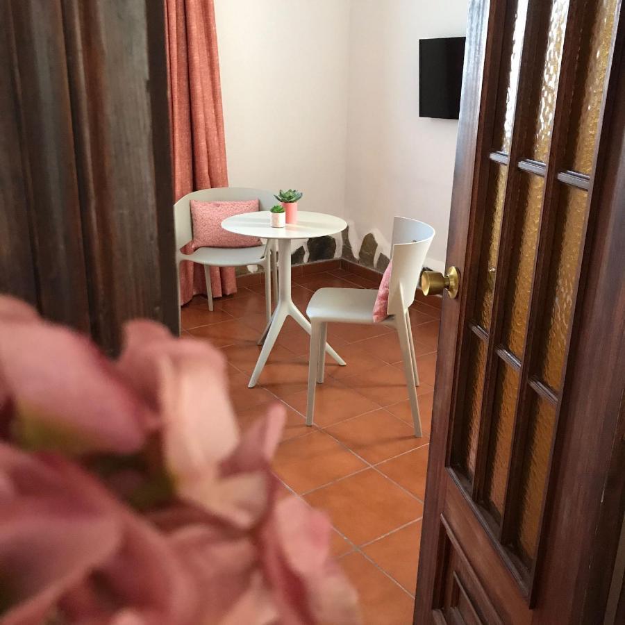 Leon Dormido Rooms & Apartments Polop Bagian luar foto
