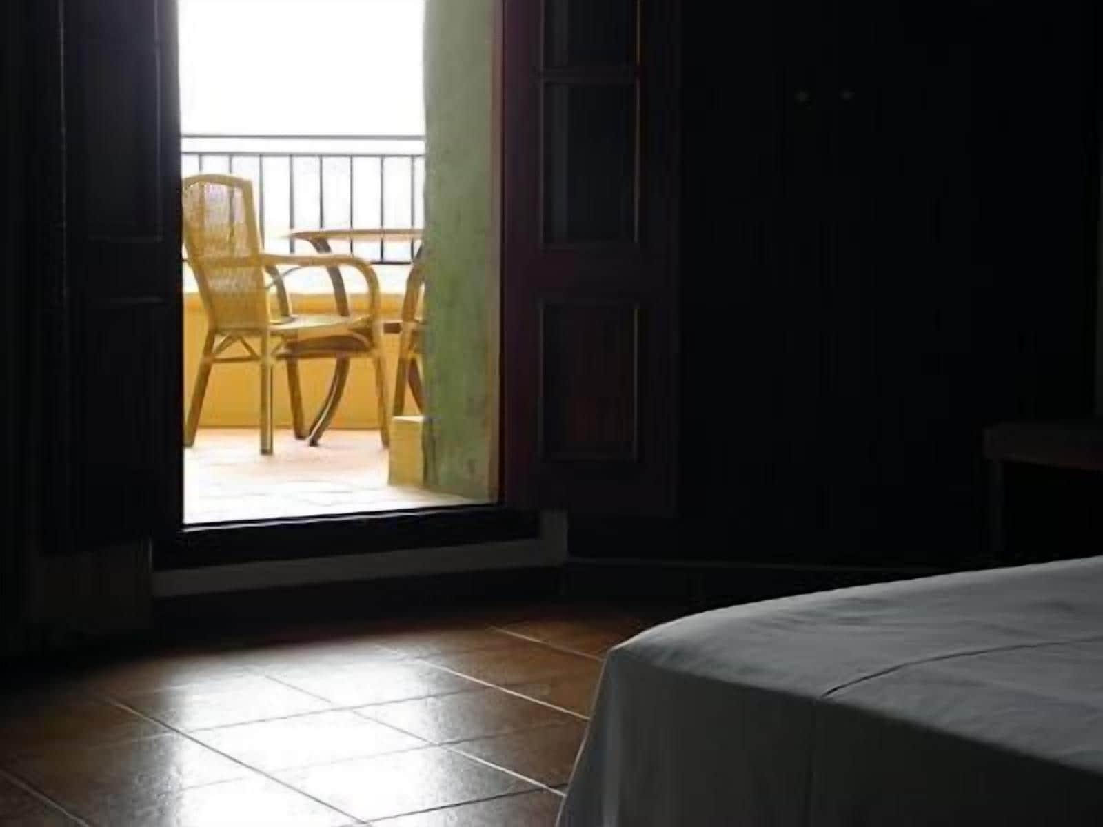 Leon Dormido Rooms & Apartments Polop Bagian luar foto
