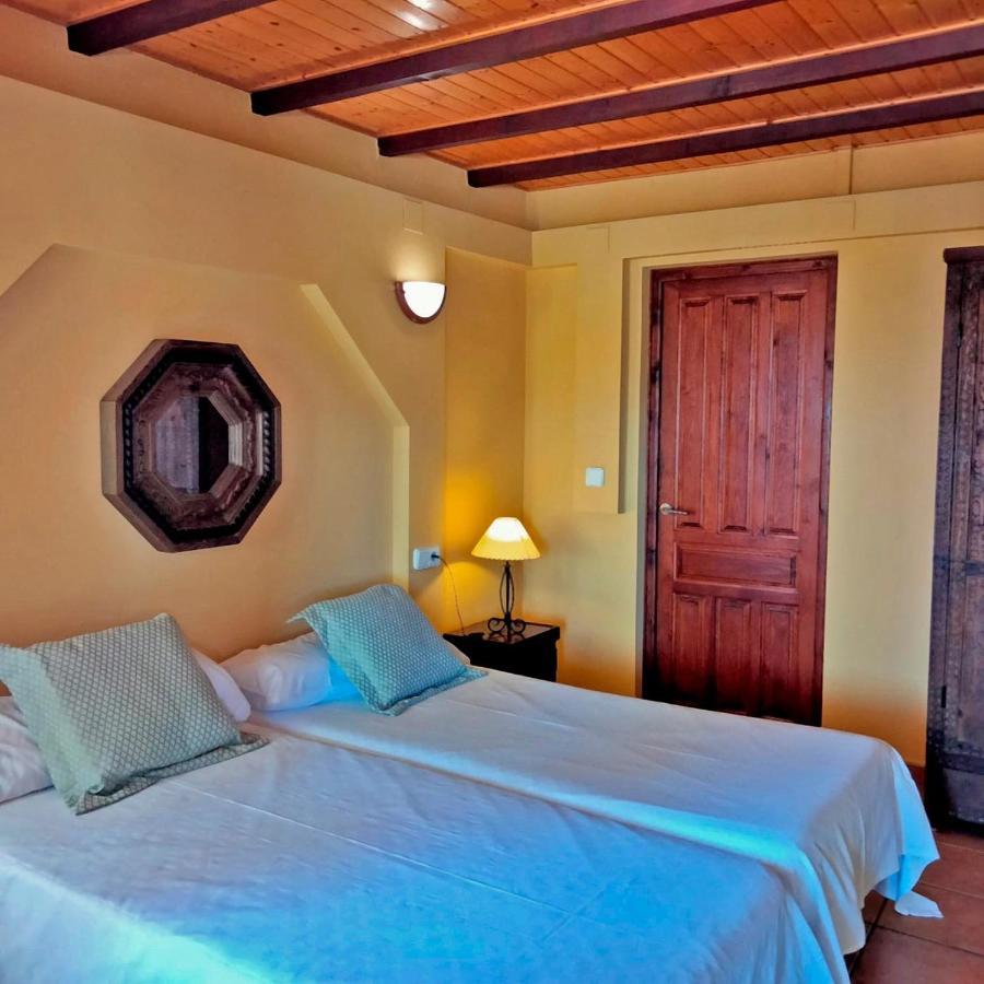 Leon Dormido Rooms & Apartments Polop Bagian luar foto