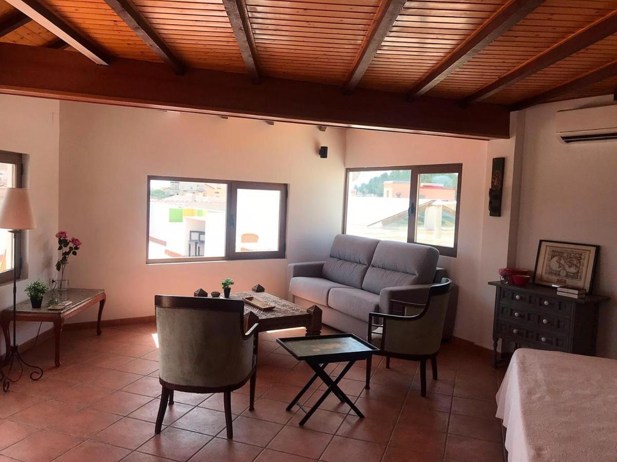 Leon Dormido Rooms & Apartments Polop Bagian luar foto