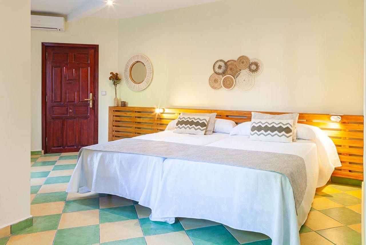 Leon Dormido Rooms & Apartments Polop Bagian luar foto