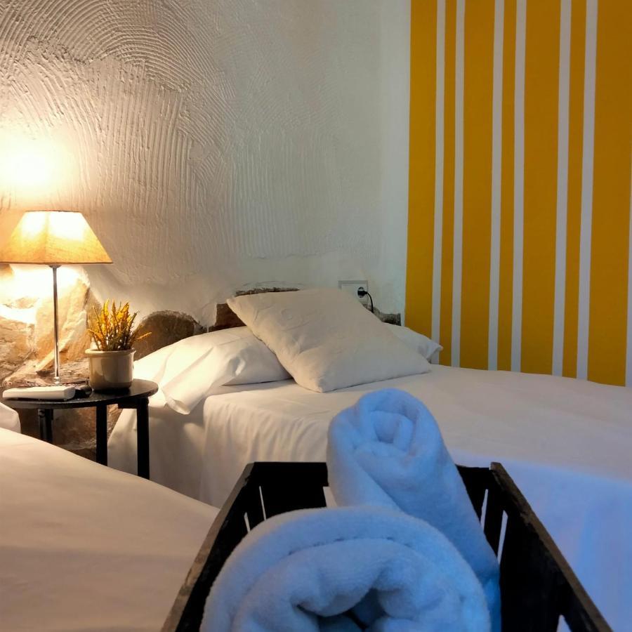 Leon Dormido Rooms & Apartments Polop Bagian luar foto