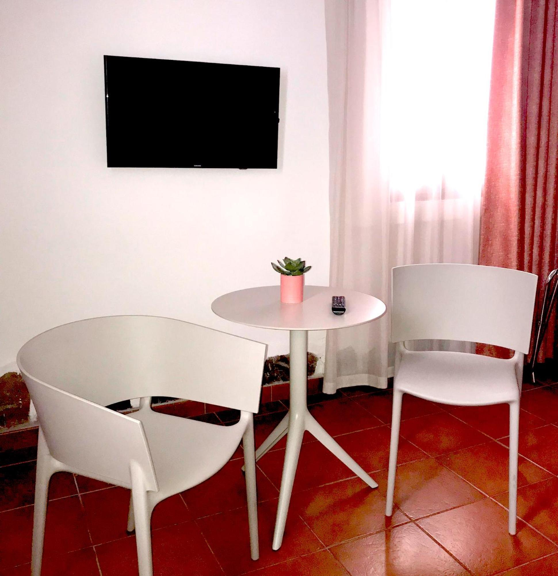 Leon Dormido Rooms & Apartments Polop Bagian luar foto